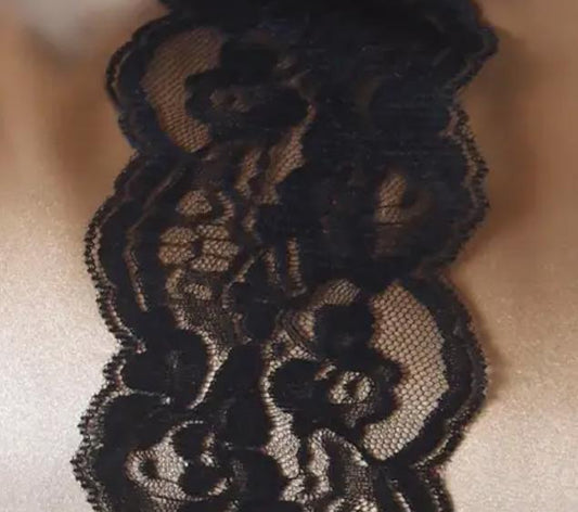 Black Chantilly Lace 4"